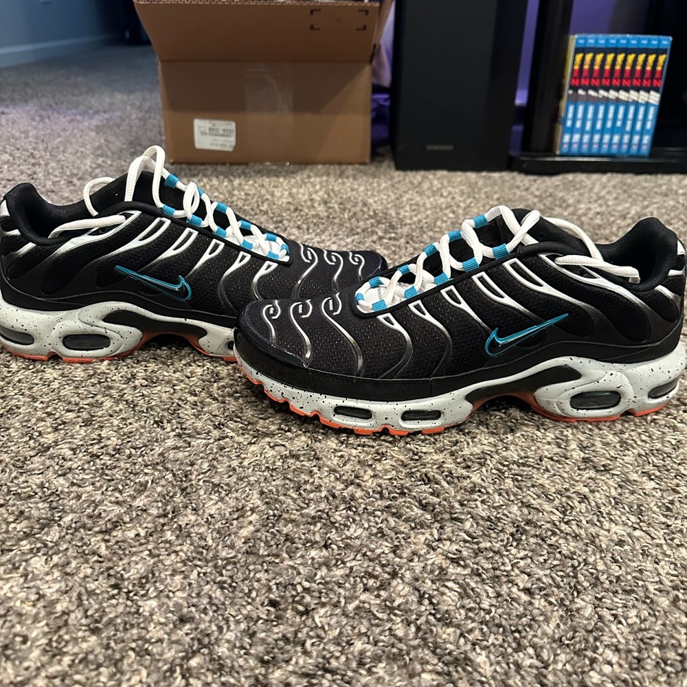 Men’s Nike Air Max Vapor size 11